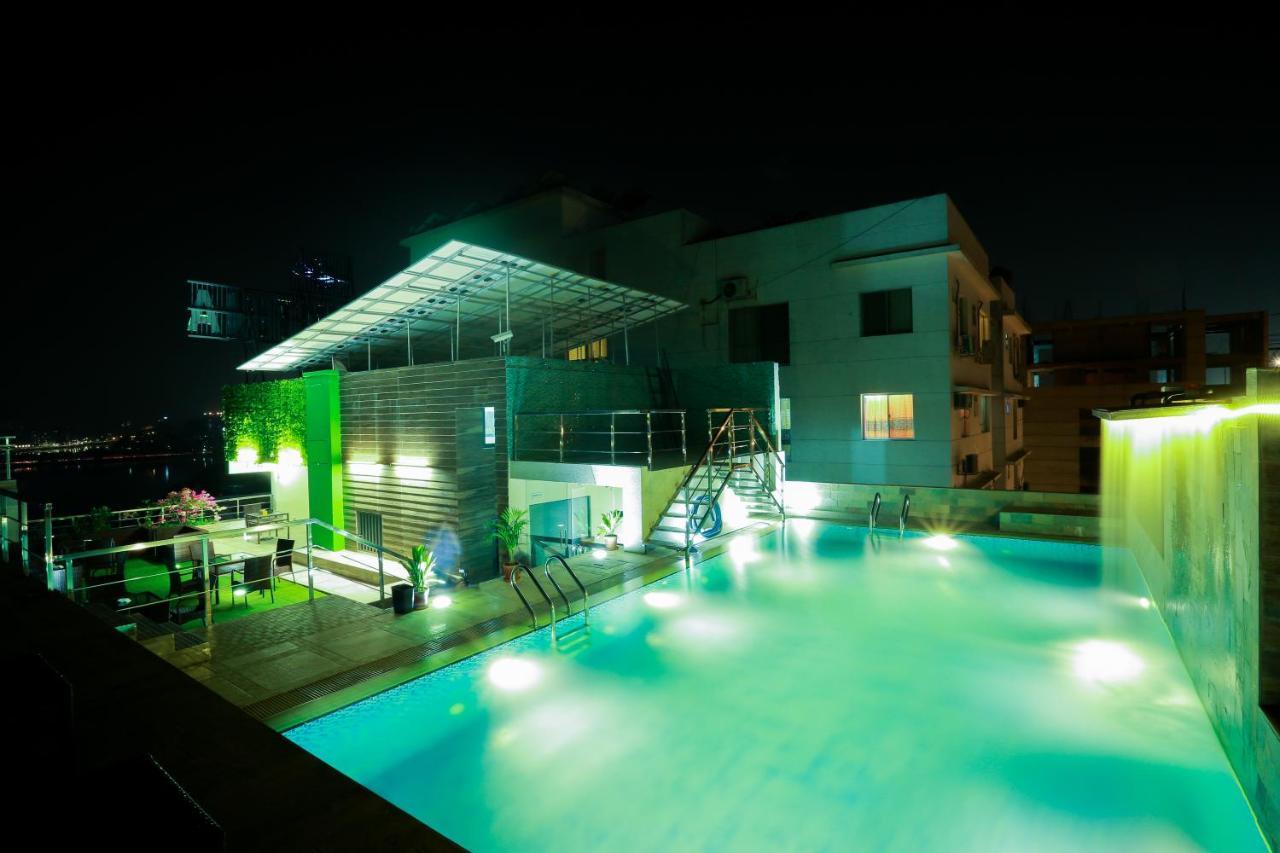 Coventina Lake Suites Dháka Exteriér fotografie